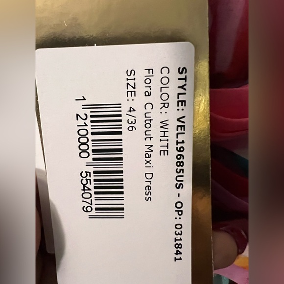 PATBO
Maxi Dress Flora - Picture 6 of 12